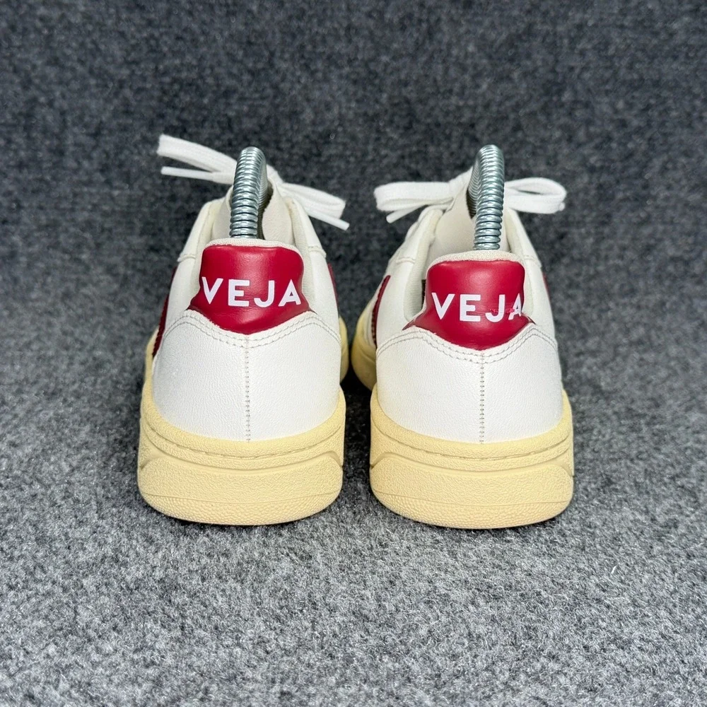 Veja V-10 Sneakers Womens 5 White Maroon Leather Low Lace Retro Athletic Sneaker